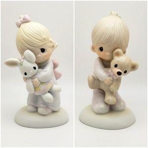 Precious moments figurines set